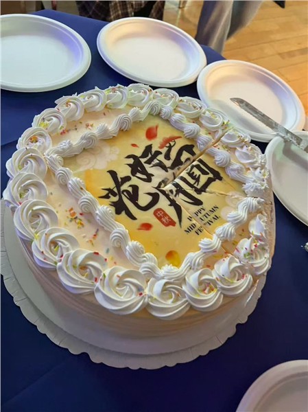 Liffeyside&nbsp;Bakery&nbsp;倾情赞助首届爱尔兰-中国文化艺术节  “花好月圆”，一块蛋糕里的文化温情