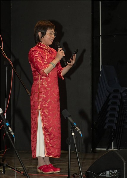 地标建筑红旗扬，三节同庆谱新篇：首届"爱尔兰-中国文化艺术节"圆满收官！