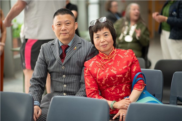 地标建筑红旗扬，三节同庆谱新篇：首届"爱尔兰-中国文化艺术节"圆满收官！
