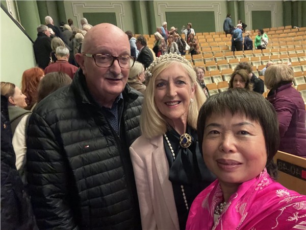 爱尔兰国宝Jimmy&nbsp;MacCarthy都柏林涅槃重生 国家音乐厅见证陈秋梅女士东方华彩
