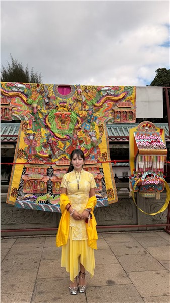 香港爱国歌手、妈祖文化推广大使、中国国际新闻杂志社副社长张羽希出席妈祖祭祀祈福大典