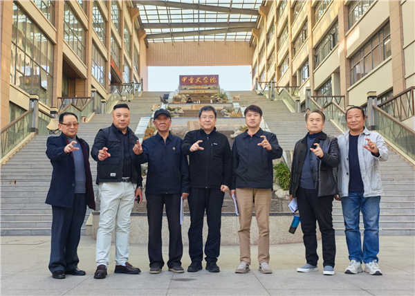 读汉字·懂中国·从安阳出发——持续揭示中华文明密码与甲骨文创意产业座谈会在安阳举办