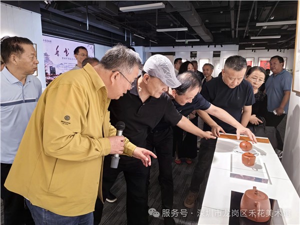 平阳翰墨赴鹏城 晋深文脉启新篇——“禾花逐梦”贾双平书法艺术深圳展开幕