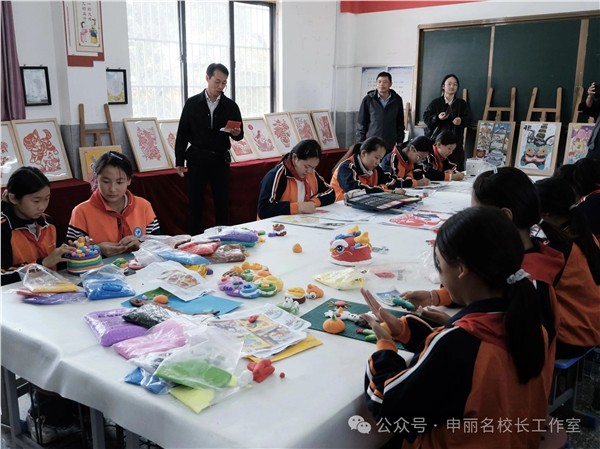 _IBK_11.jpg 翰墨润童心 美育绽芳华——萧县大屯镇中心小学传承王子云精神实践成果展精彩开展